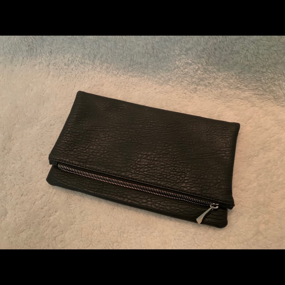 Express clutch/shoulder bag